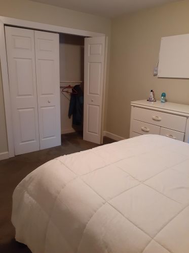 187 Park St, Keene, NH 03431-4486
