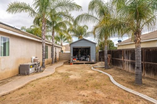 19074 Eldorado Rd, Perris CA  92570-6588 exterior
