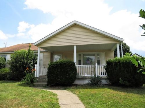 1801 9th St, Beaver Falls, PA 15010-2836