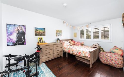 3360 Big Spg Ave, Simi Valley CA 93063-1316 exterior