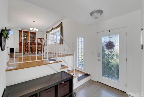 105 Madison Ave, Old Bridge NJ  08857-1339 exterior