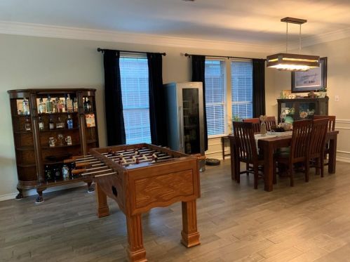 2012 Shumard Ln, Lewisville TX  75028-7621 exterior