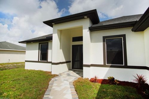 4518 5th St, Lehigh Acres, FL