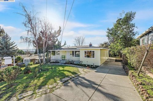 17971 Beardsley St, Hayward, CA 94546-2340