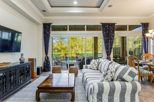 6488 Caldecott Dr, Naples FL  34113-3193 exterior