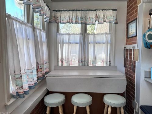 200 Harper St, Star, NC 27356-7459