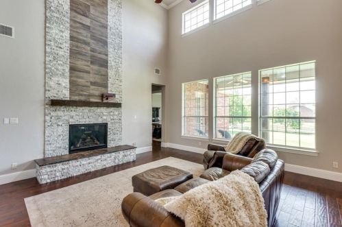 2000 Warwick Crescent Ct, Argyle TX  76226-1525 exterior