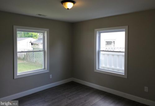 42 Bayberry Ln, Willingboro NJ  08046-1608 exterior