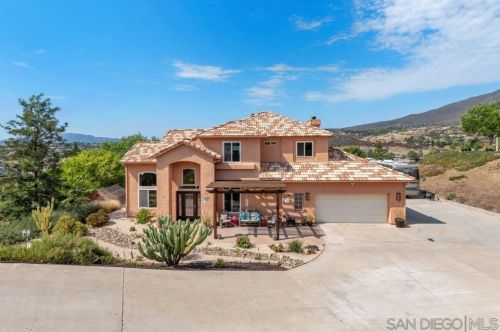 1497 Miss Elle Way, Alpine CA  91901-3981 exterior