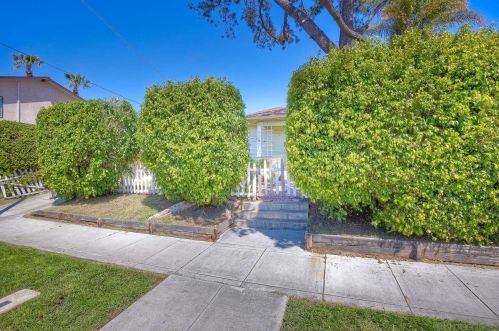3120 Collier Ave, San Diego, CA 92116-1601
