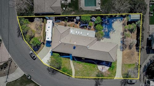 1229 Carmel Dr, Simi Valley, CA 93065-4143