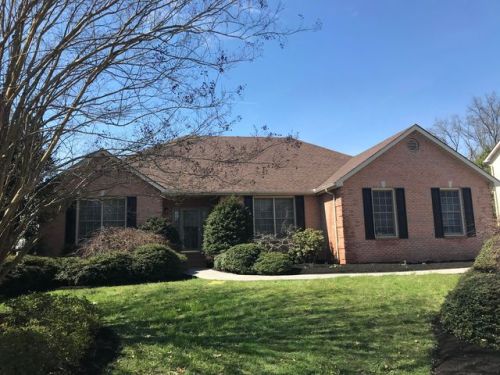829 Meadowfield Dr, Knoxville, TN 37923-7005