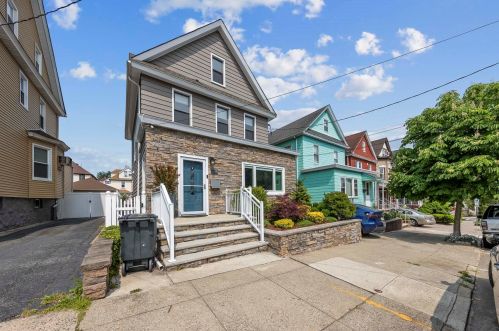 314 76th St, North Bergen, NJ 07047-5614