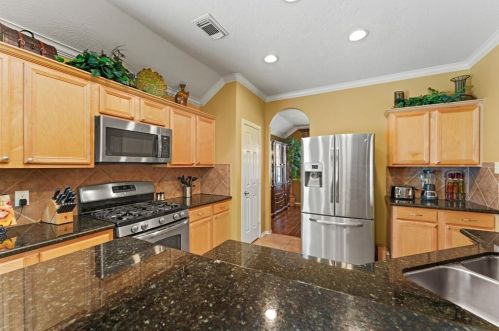 7223 Chasegrove Ln, Richmond TX  77407-6498 exterior