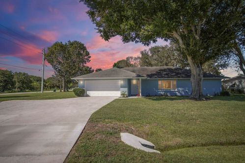 6201 Lilyan Pkwy, Fort Pierce, FL 34951-1310