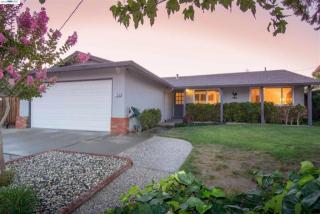 750 Moraga Dr, Livermore CA  94550-5342 exterior