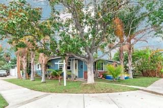 991 Glassell St, Orange, CA 92867-5606