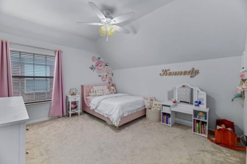 3808 Cherokee Dr, Bedford TX  76021-3110 exterior