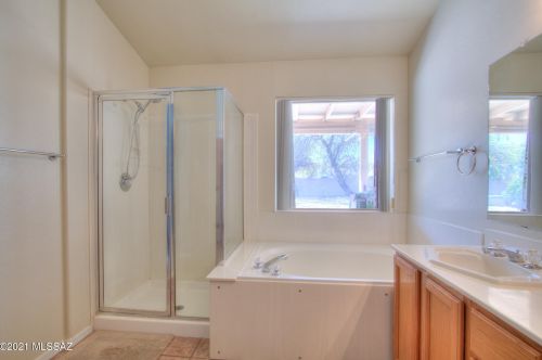 6891 Tombstone Way, Tucson AZ 85743-1058 exterior