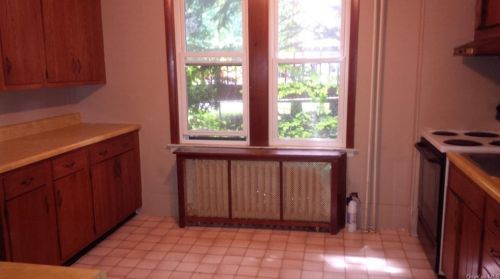 21 Walnut Ave, Highland Falls NY  10928-1643 exterior