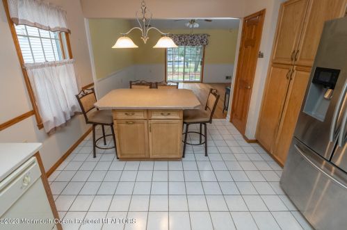 30 Baker Dr, Jackson Twp NJ  08527 exterior