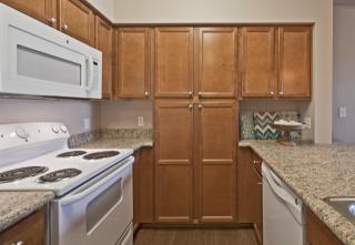 5101 25th Ave, Seattle WA  98105-4120 exterior