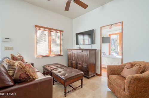 5909 Solcito Ln, Scottsdale AZ 85250-5514 exterior