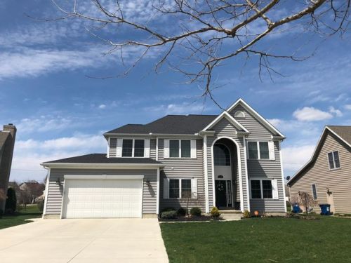 1022 Wyndham Ln, Sandusky, OH 44870-7262