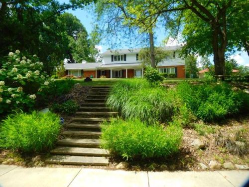 271 Riverside Dr, Rossford OH  43460-1052 exterior