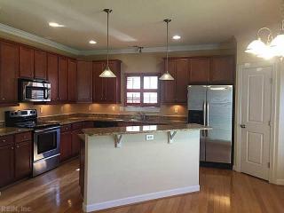 1032 Snead Dr, Suffolk VA  23434-9324 exterior