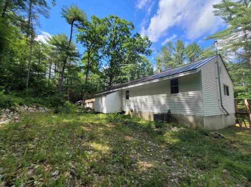 160 Drew Rd, Hopkinton NH  03229-2214 exterior