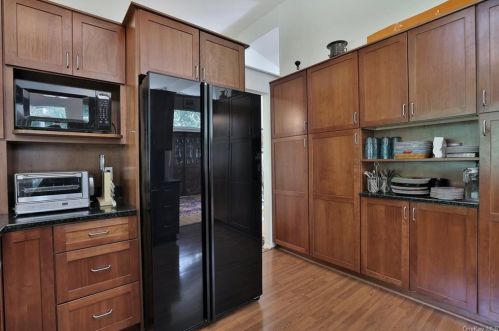 68 Spice Bush Ln, Tuxedo Park NY  10987-3518 exterior