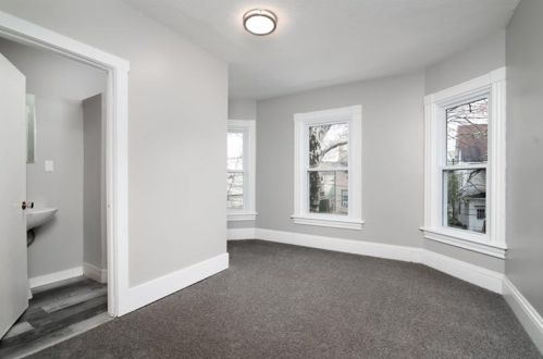 407 15th St, New Brighton, PA 15066-2237