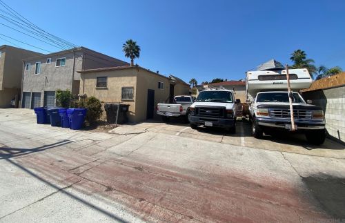 1671-75 Diamond St, San Diego CA exterior