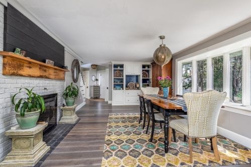 444 Essex St, Hamilton MA 01982-1511 exterior