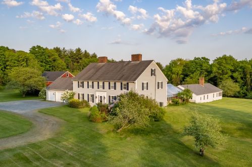 1185 Hopkinton Rd, Hopkinton, NH 03229-2647