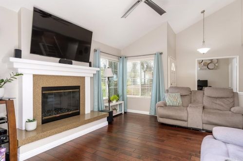 11705 Caminito De Las Missiones, San Diego CA 92128-3343 exterior