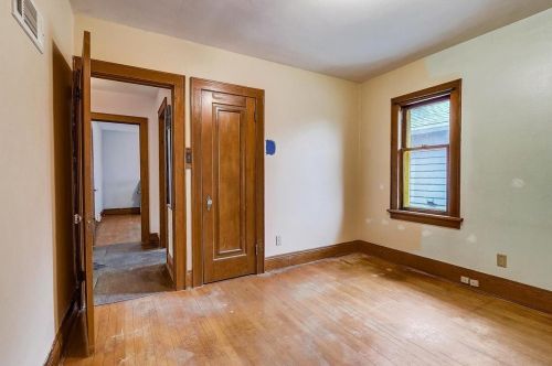 202 72, Milwaukee WI 53213-1828 exterior