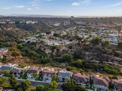 3154 Fox Run Way, San Diego, CA 92111-7704
