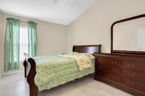 1785 Holton Rd, Lakeland FL  33810-3858 exterior