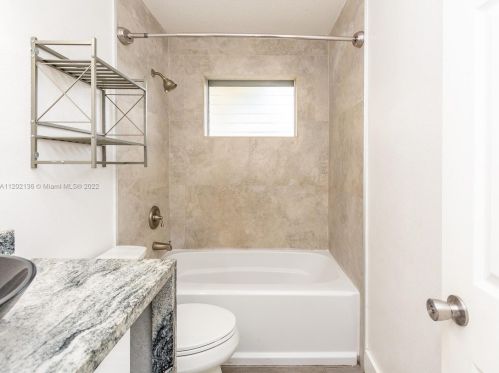 7891 11th St, Hollywood FL 33024-5148 exterior