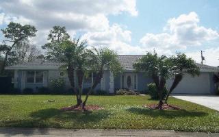 745 Golfside Ln, Sebring, FL 33870-6351