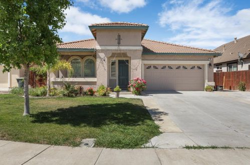 30 Vignola Ct, Oakley, CA 94561-1788