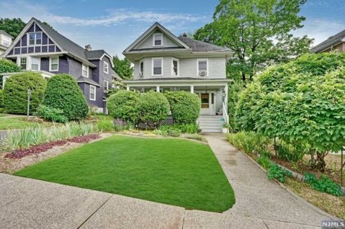 60 Franklin St, Englewood, NJ 07631-3616
