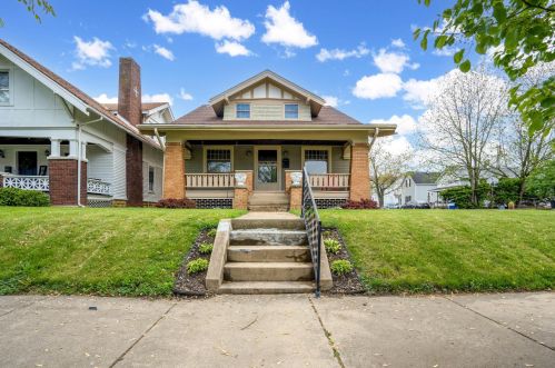 632 Main St, Washington Ch, OH 43160-1950