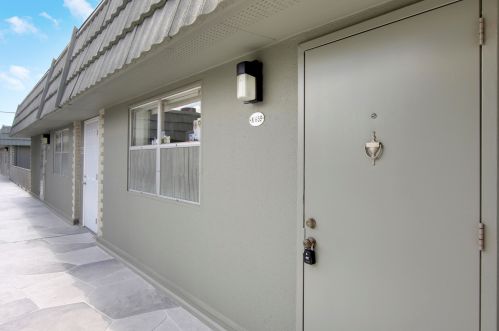 659 Flanders, Delray Beach, FL 33484-5238