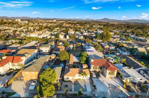 3747 Wilson Ave, San Diego CA  92104-3916 exterior