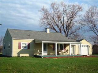 107 Seneca Dr, Butler, PA 16001-7417