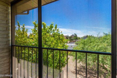 13407 8th St, Phoenix AZ  85022-5312 exterior