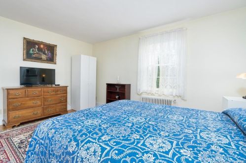 433 Newfield St, Middletown CT 06457-1830 exterior